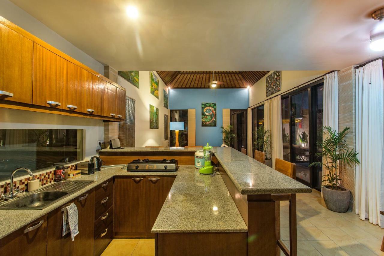 Suji Seminyak (Bali)